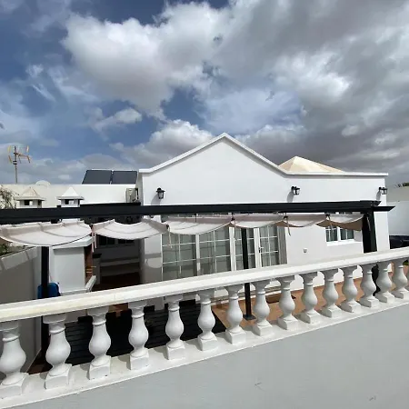 La Duomo Di Vulcano Playa Honda (Lanzarote)