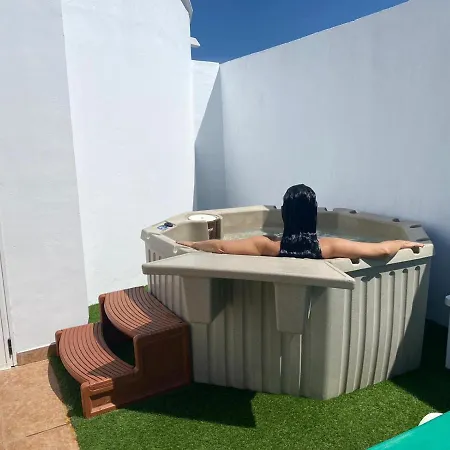 La Duomo Di Vulcano Βίλα Playa Honda (Lanzarote)